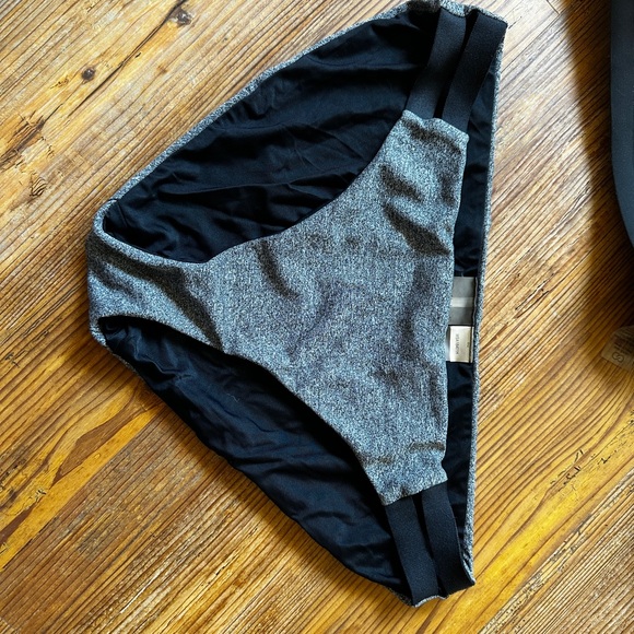 Calia Swim - 2 tops/1 bottom - Picture 2 of 7